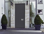 Nowe większe wymiary aluminiowych drzwi zewnętrznych firmy Hörmann
